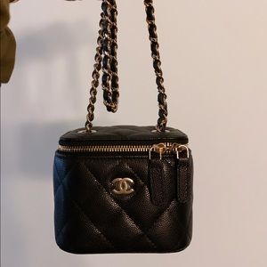 CHANEL Mini Vanity (not for sale)